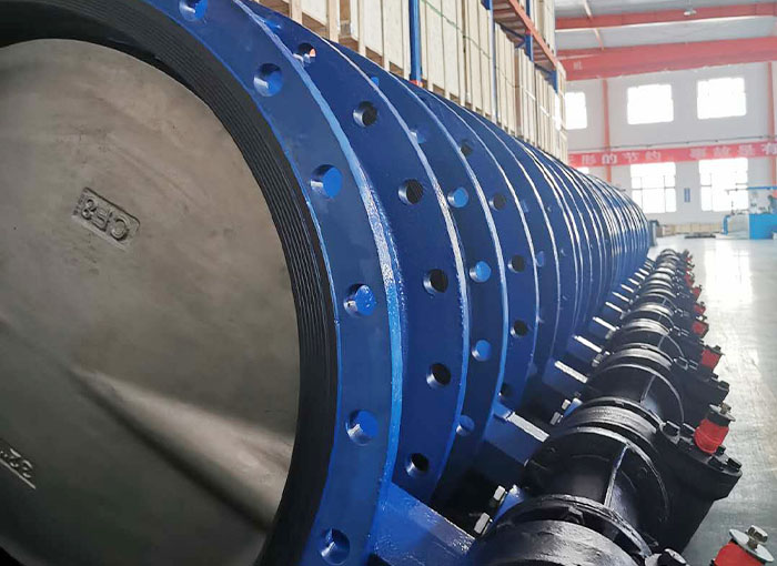 Van bướm đồng tâm mặt bích mềm đôi